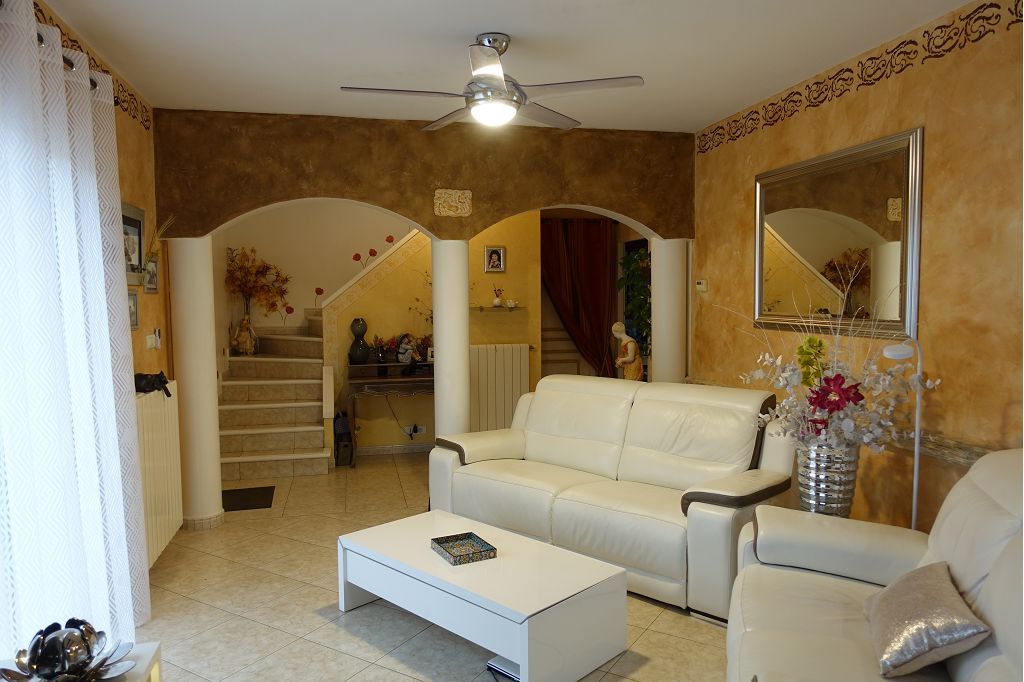 Villa VILLENEUVE LES MAGUELONE 370000€ CAP SUD IMMOBILIER Villa VILLENEUVE LES MAGUELONE 370000€ CAP SUD IMMOBILIER