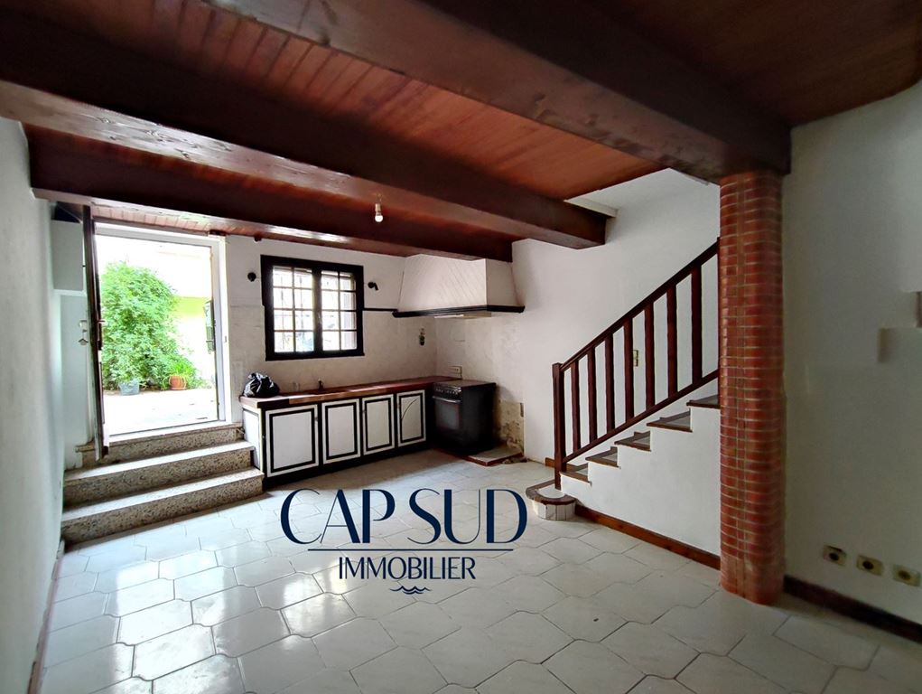 Maison de village VILLENEUVE LES MAGUELONE 259000€ CAP SUD IMMOBILIER Maison de village VILLENEUVE LES MAGUELONE 259000€ CAP SUD IMMOBILIER